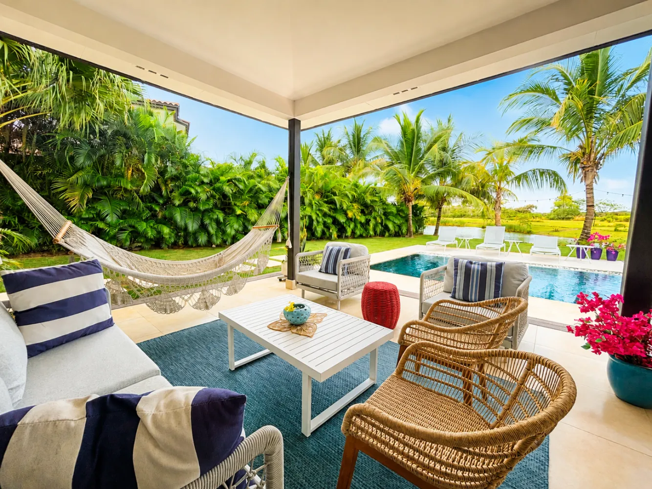 Deluxe Tropical Getaway 4BR Laguna House - Long Term Rental