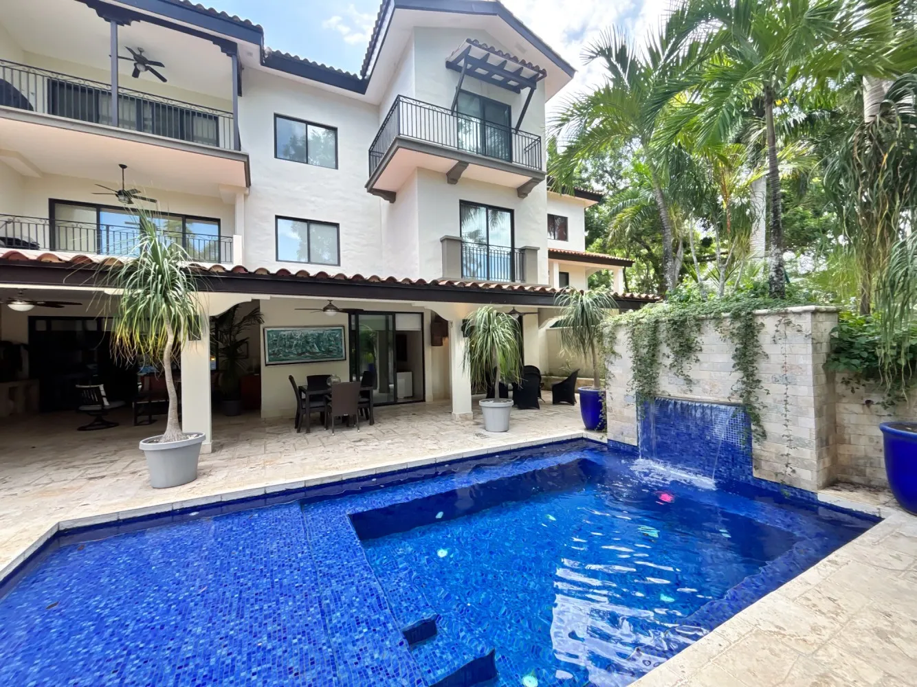 Peaceful 4BR Ground Floor Golf View - Long Term Rental